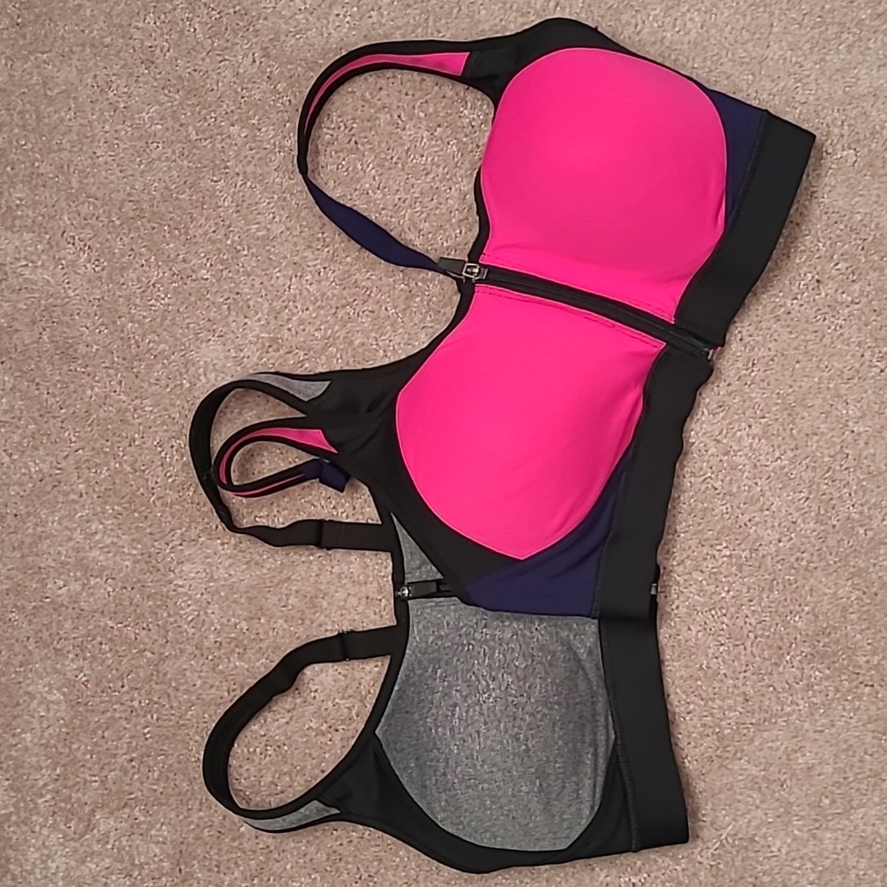 Zip front sport bras (ZFB2)